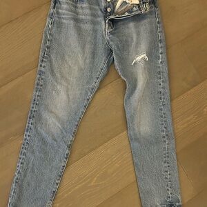 Levi’s non-stretch 501 slim ankle length - size 26